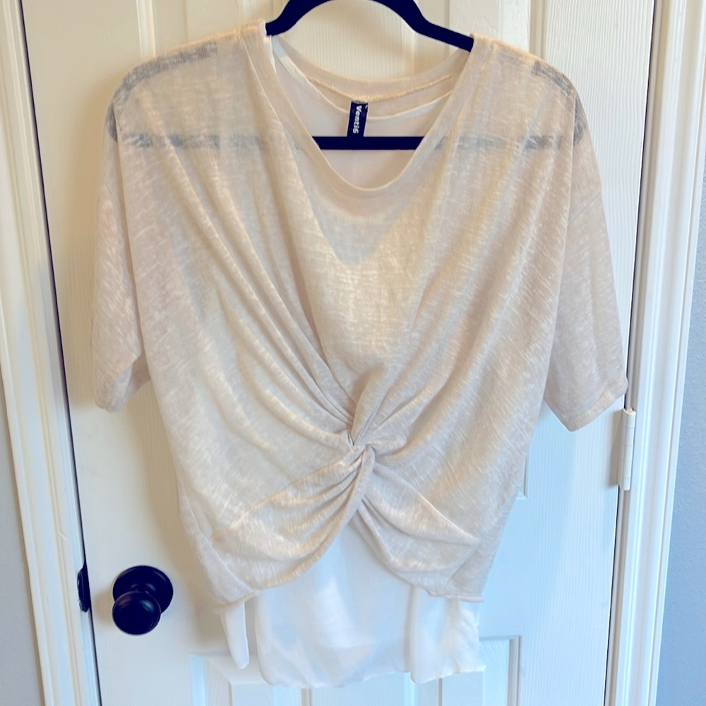 Short sleeve top with tie knot front detail. NWOT. Size M